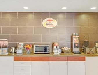 Royal Inn Airport Salt Lake City Restoran gambar